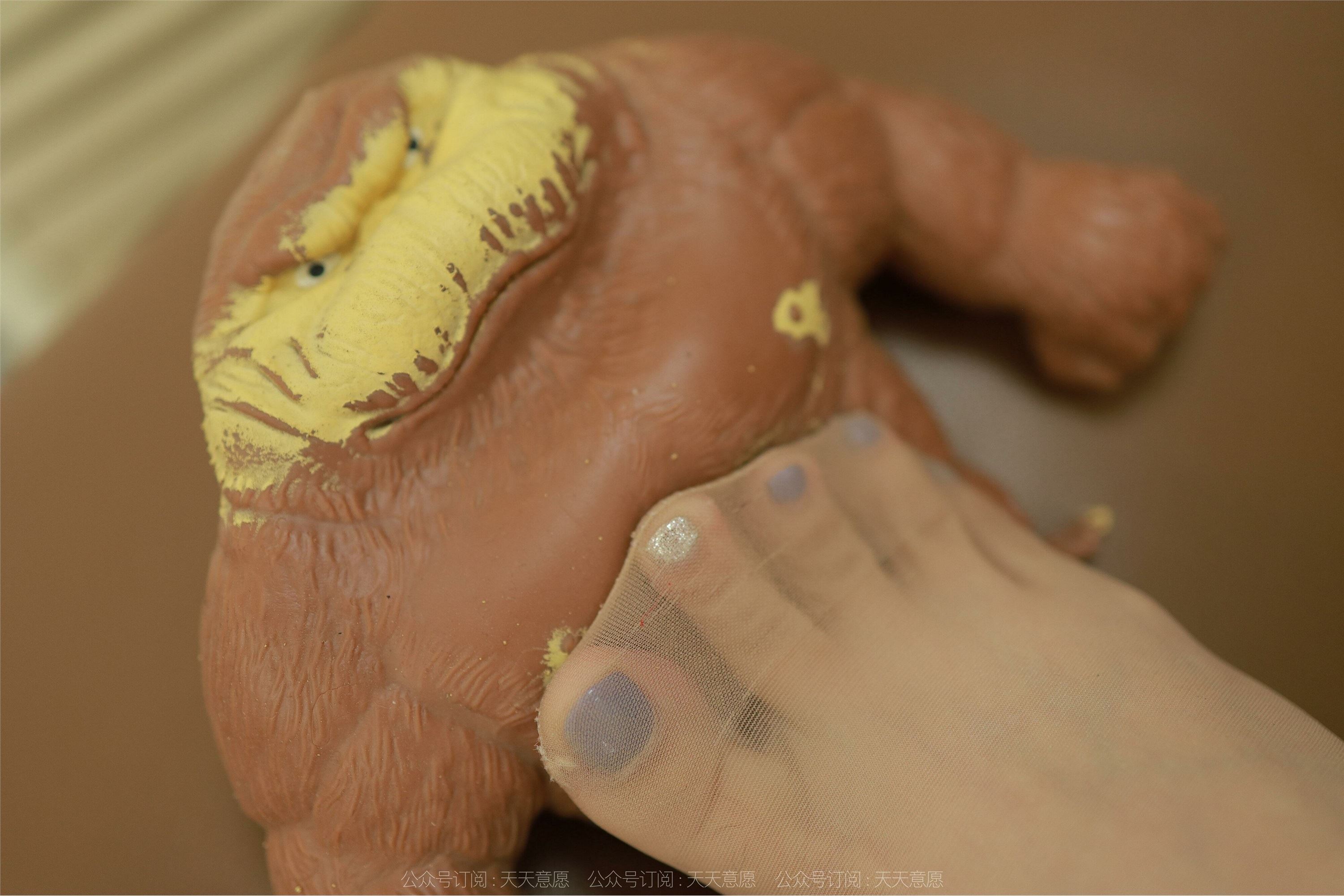 IESS异思趣向  2022.10.12 丝享家 1235 秋秋《拳打脚踢》